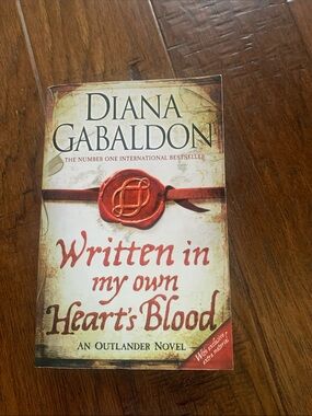 BOOK 8 OUTLANDER SERIES “WRITTEN IN MY OWN HEARTS BLOOD.